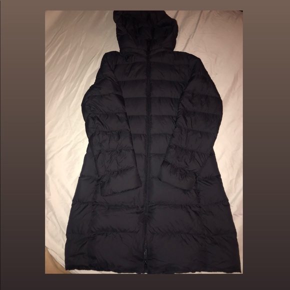 Uniqlo Jackets & Blazers - UNIQLO black long jacket